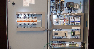 Weld-stud, door mounted components 